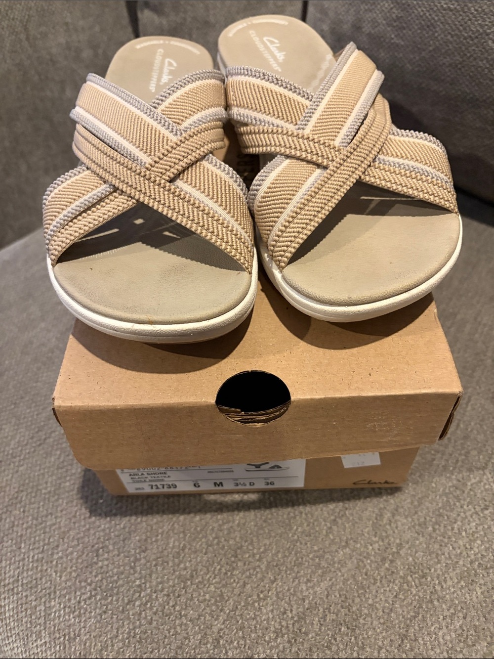 Clarks Tan Crisscross Comfort Slide Sandals - Picture 9 of 9